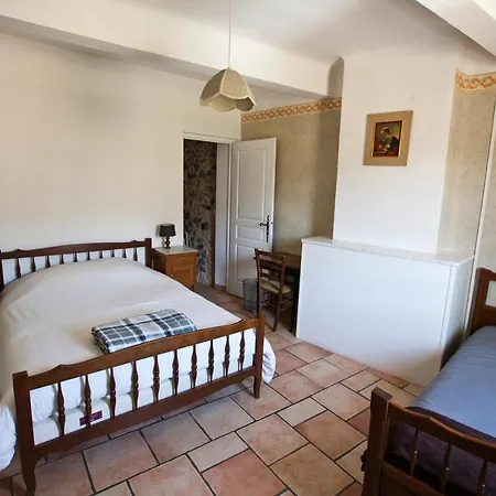 De La Place Hotel Mezel (Alpes-de-Haute-Provence)