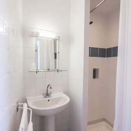 Hotell De La Place Mezel (Alpes-de-Haute-Provence)