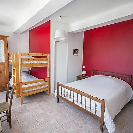 De La Place Hotel Mezel (Alpes-de-Haute-Provence)